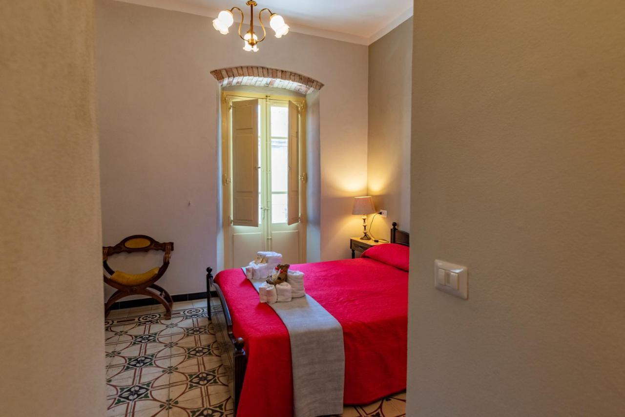 Domo Sa Barra Bed and Breakfast Sant'Antìoco Eksteriør billede